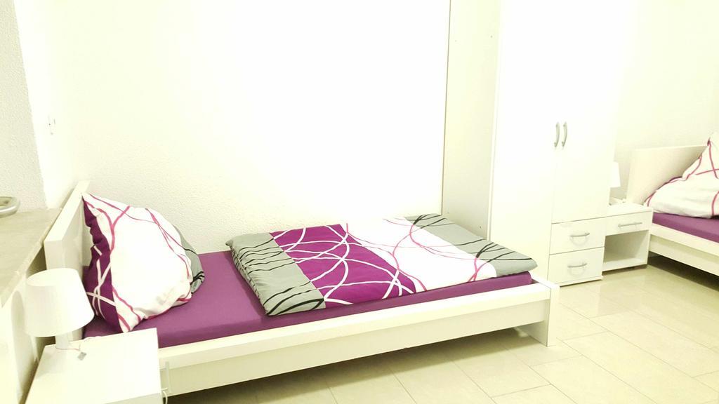 Holiday Apartment エッセン 部屋 写真