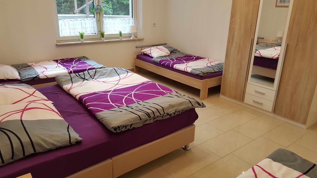 Holiday Apartment エッセン 部屋 写真