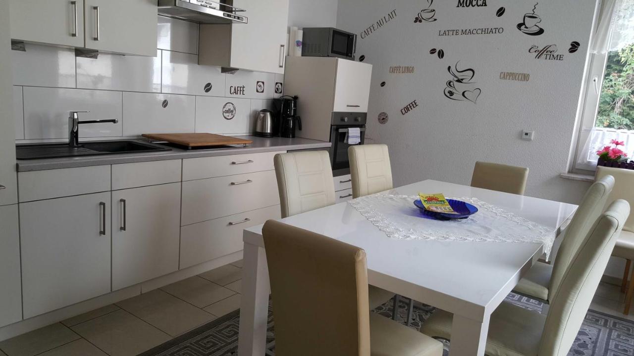 Holiday Apartment エッセン エクステリア 写真